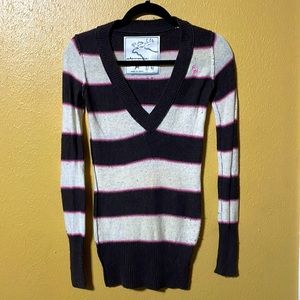 Abercrombie and Fitch Long sleeve sweater